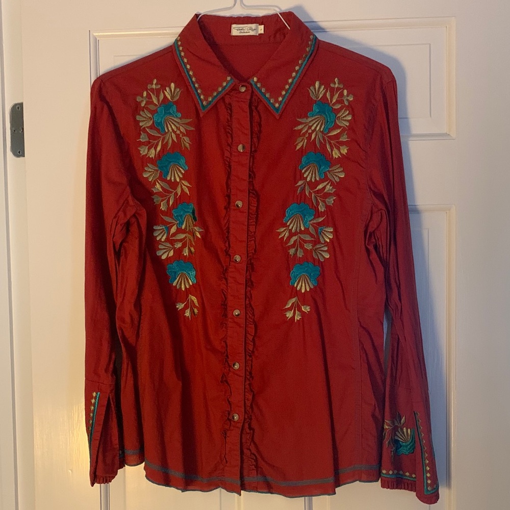 Tasha Polizzi Women’s size large button down